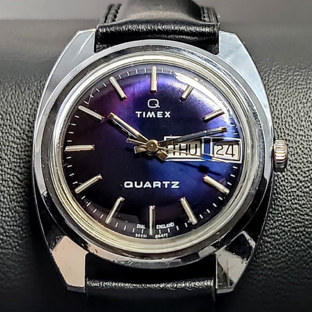 Vintage Timex Q Quartz Men's Watch  Deep Blue Sunburst Dial  New Strap & Battery
